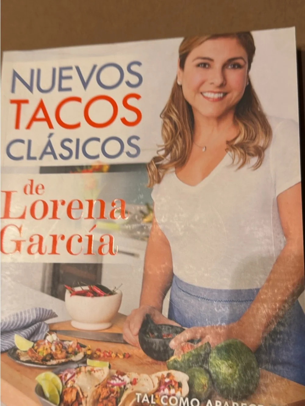 White & Blue Cookbook: Nuevos Tacos Clásicos